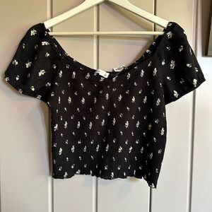 NWT Hollister black cropped stretchy top large